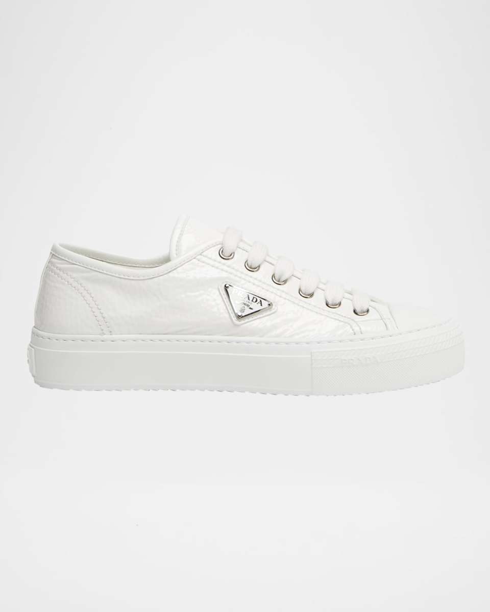 Smash Naplak Leather Triangle Logo Low-Top Sneakers